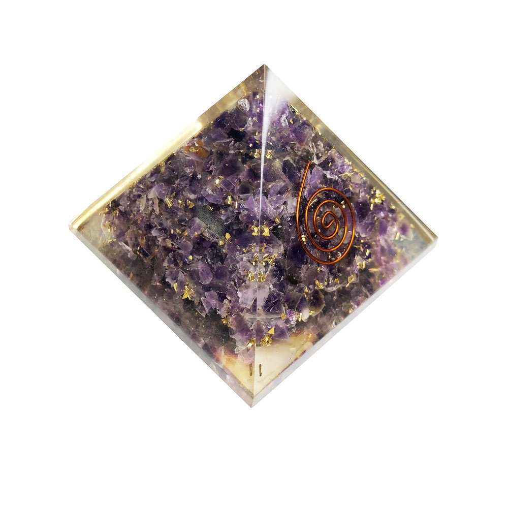 pyramide orgonite amethyste 60 70mm
