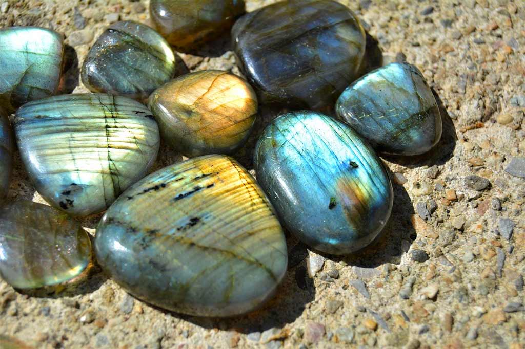 Comment purifier la labradorite