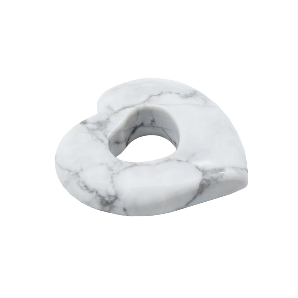 pendentif pi chinois ou donut howlite coeur