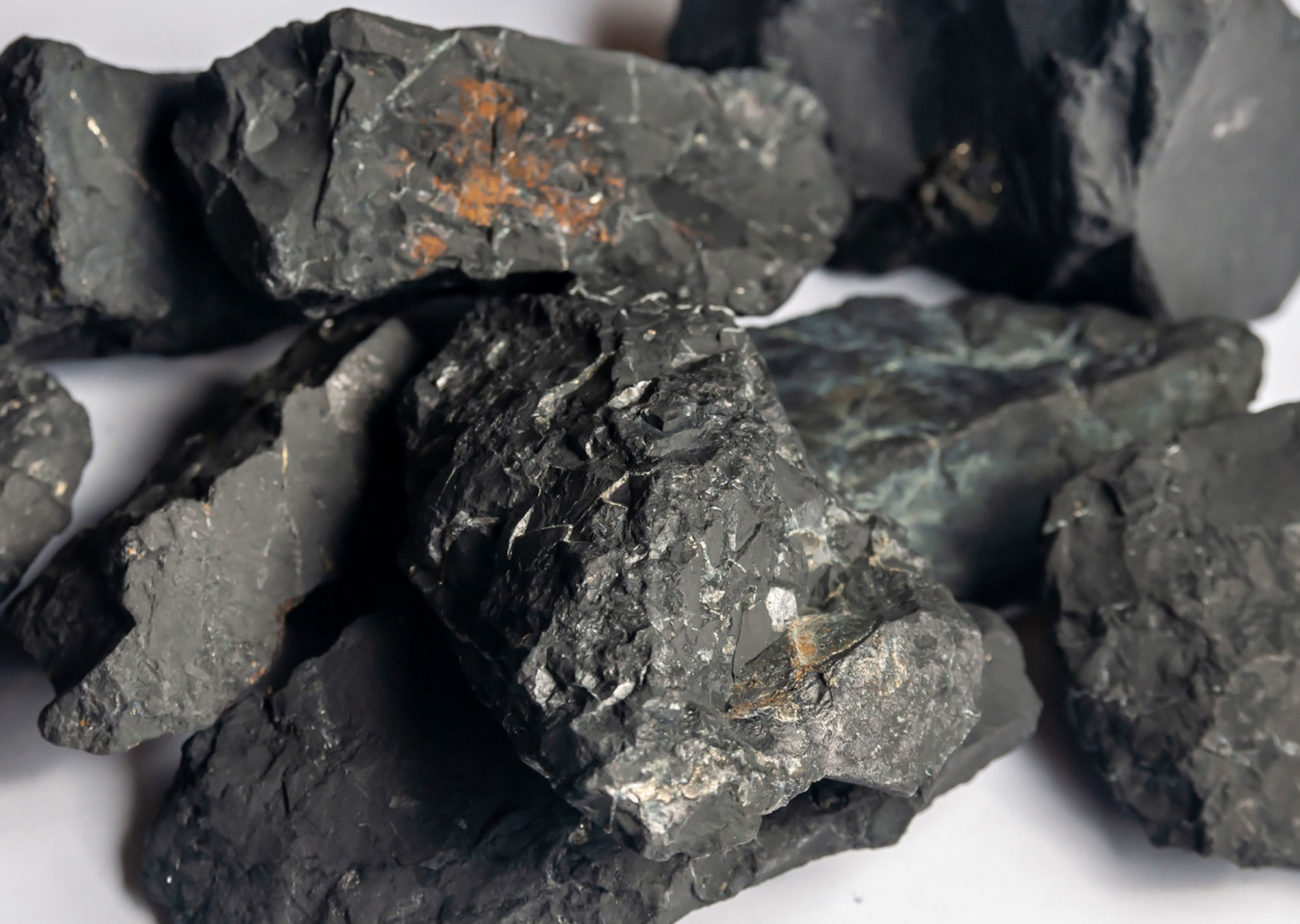 quelles-sont-les-vertus-de-la-shungite-et-comment-en-profiter