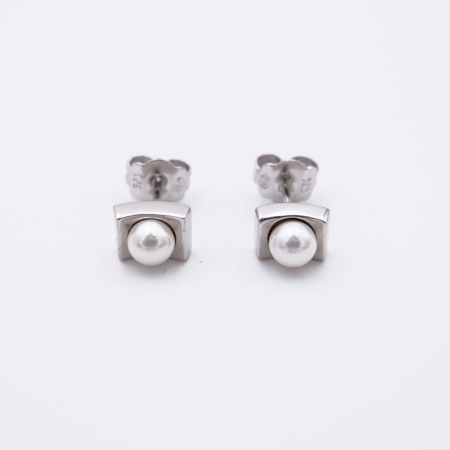 Boucles d'Oreilles en Perles de Majorque - 8 x 6 mm - Image 3