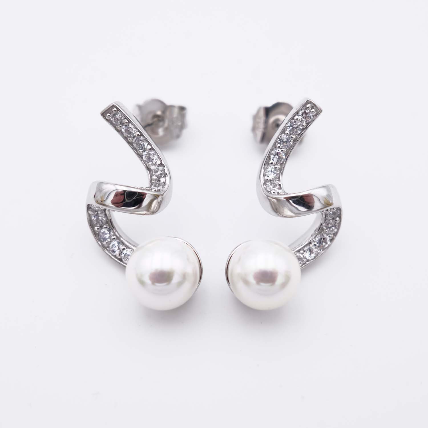 Boucles d'Oreilles en Perles de Majorque - 10 x 25 mm - Image 2