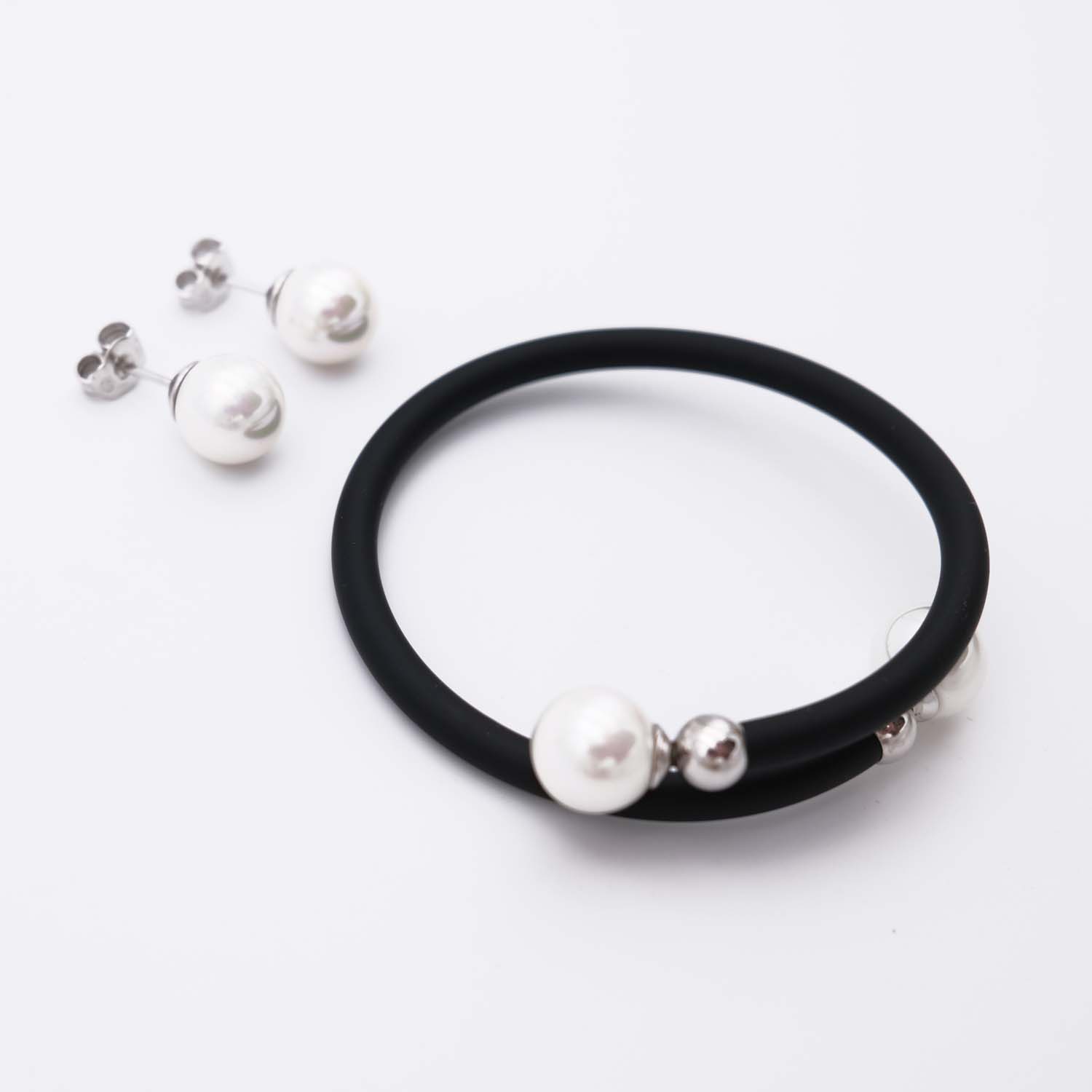 Parure Bracelet et Boucles d'Oreilles - 10 mm. Long. ajustable - Image 4