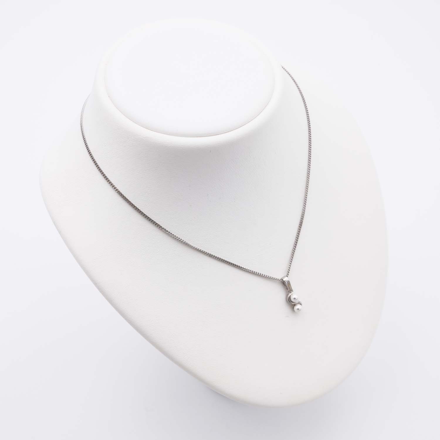 Pendentif en Perles de Majorque et Chaîne - 5 x 17 mm - Image 3