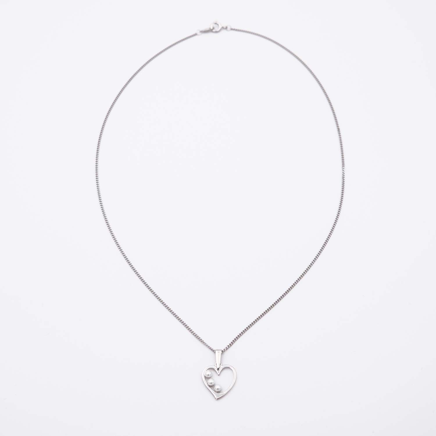 Pendentif en Perles de Majorque et Chaîne - 14 x 19 mm - Image 2